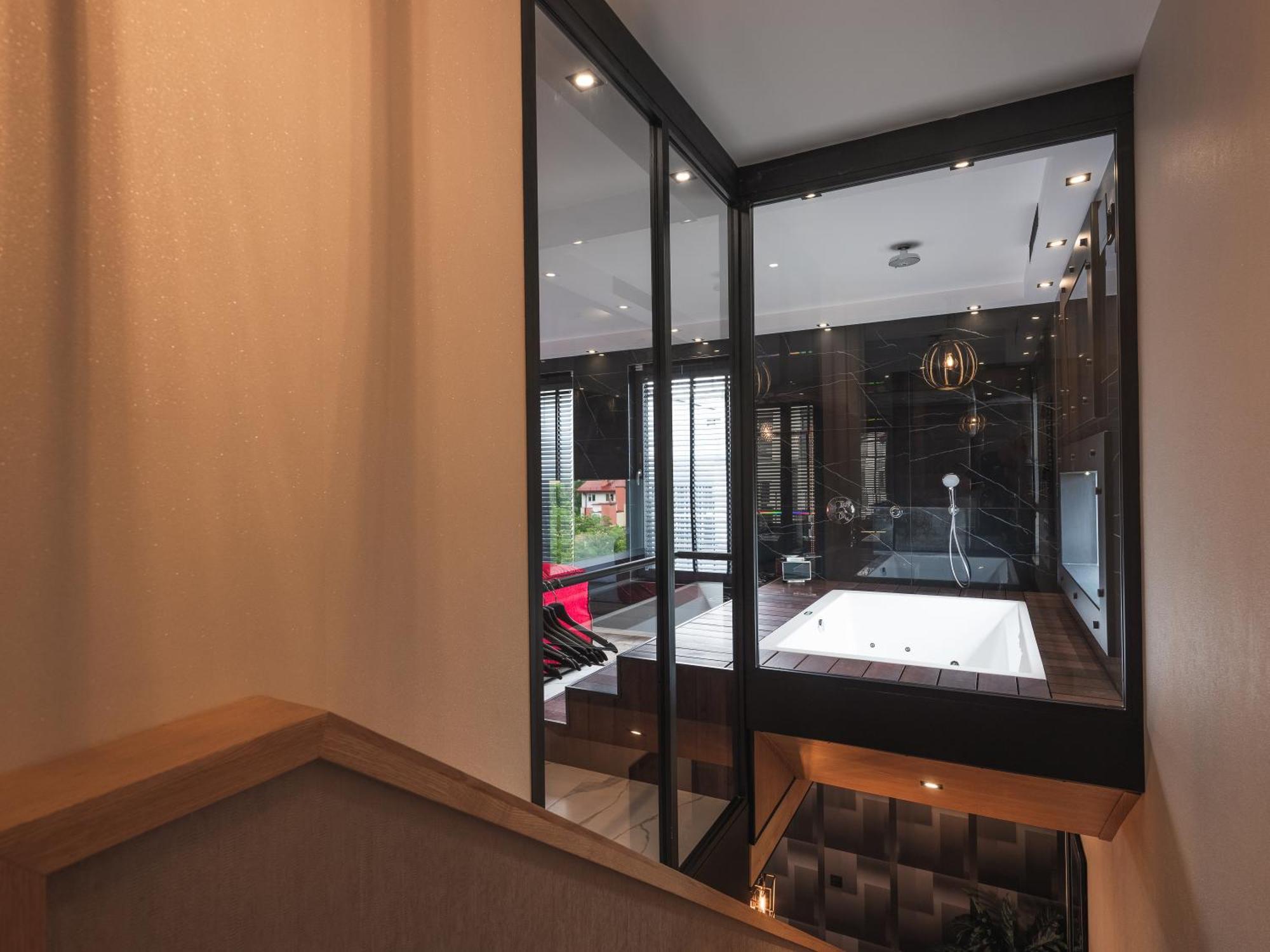 Art Penthouse With Jacuzzi - Krakow Center Apartamento Quarto foto